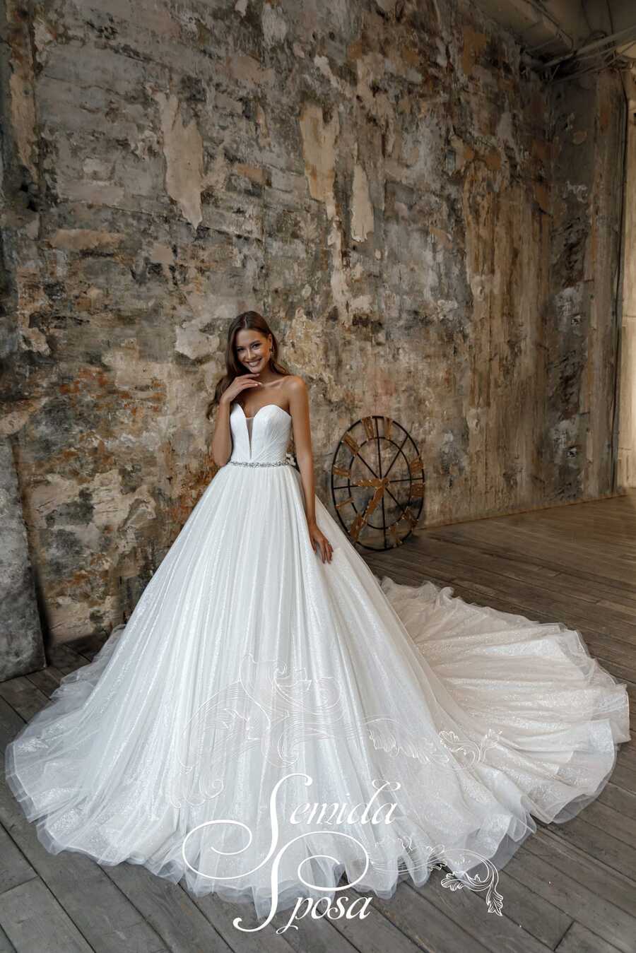 F18273